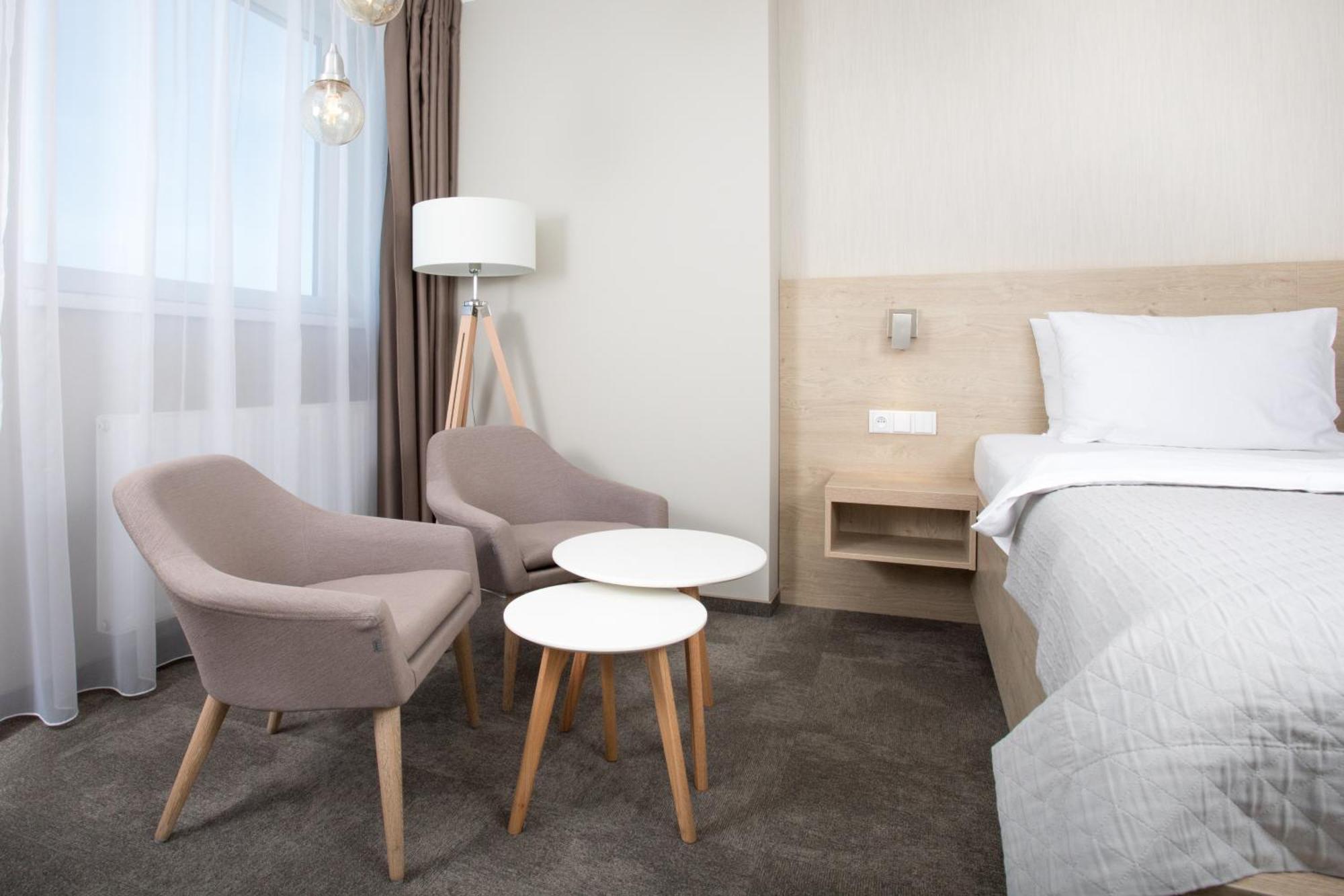 Hotel Restart Superior Їчін Номер фото
